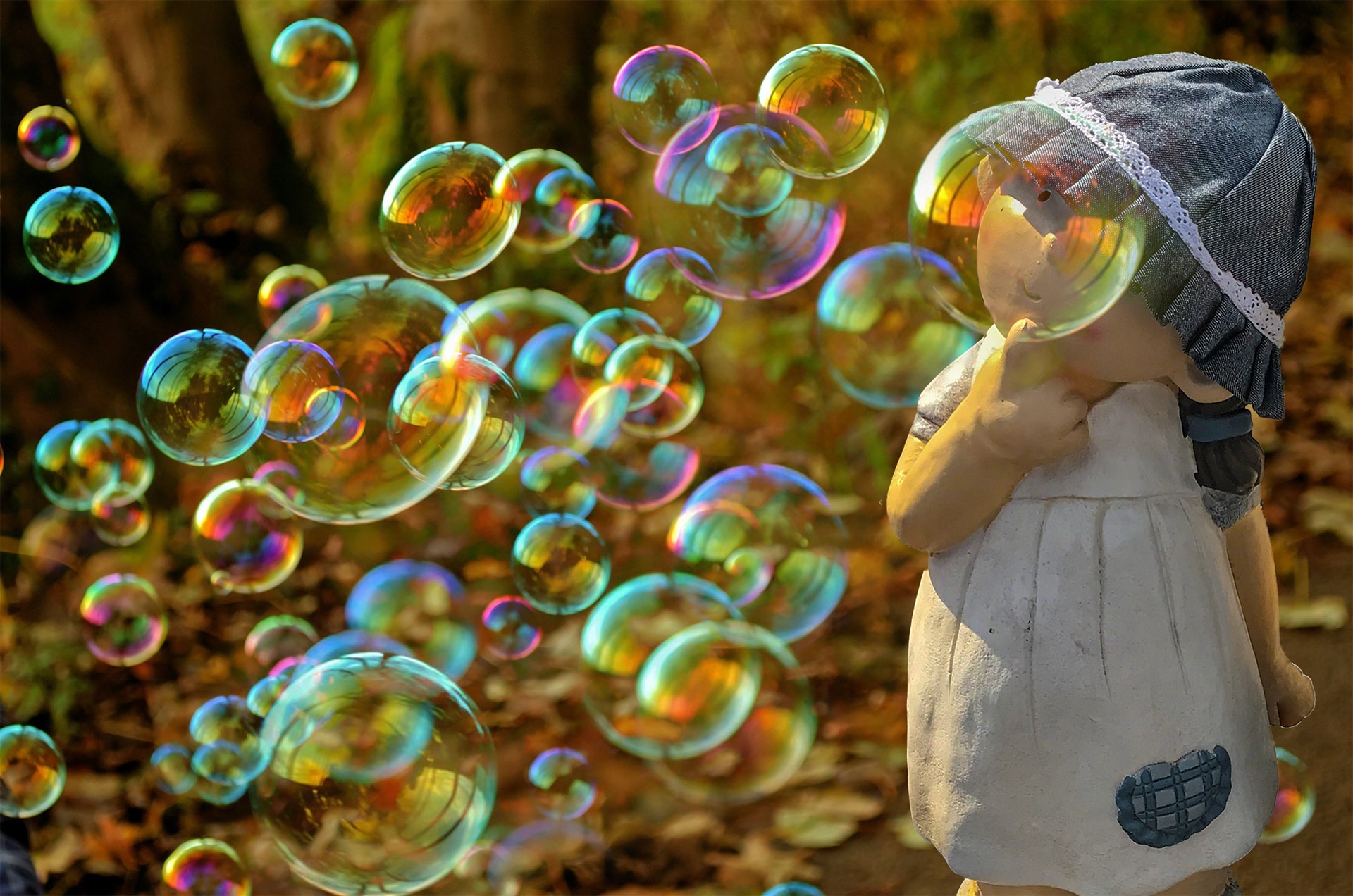 Покажи картинку пузыри. Мыльные пузыри. Красивые мыльные пузыри. Дети и мыльные пузыри. Картинки мыльные пузыри красивые.